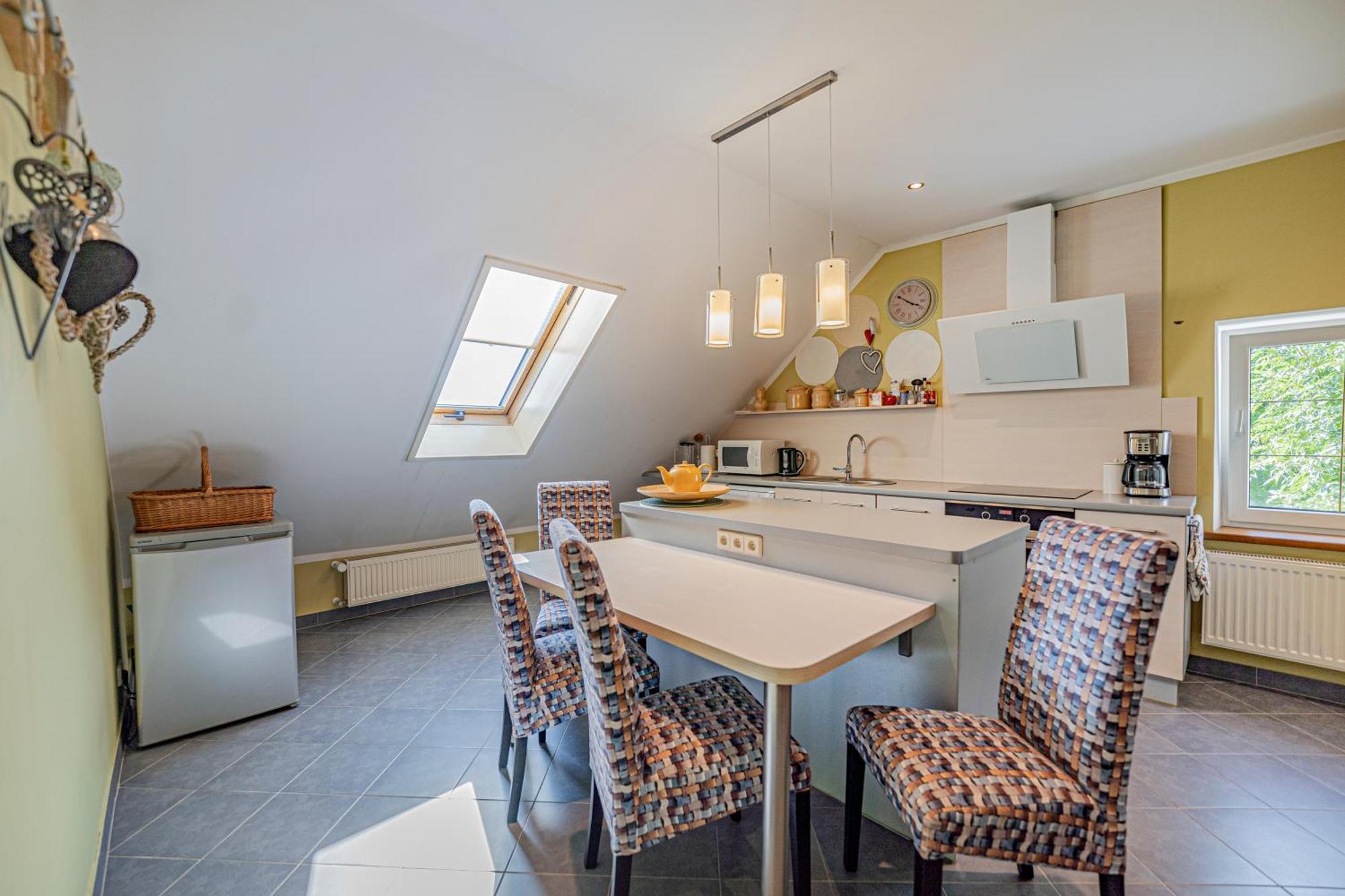 Dom Ogrodnika Appartement Jezow Sudecki Buitenkant foto