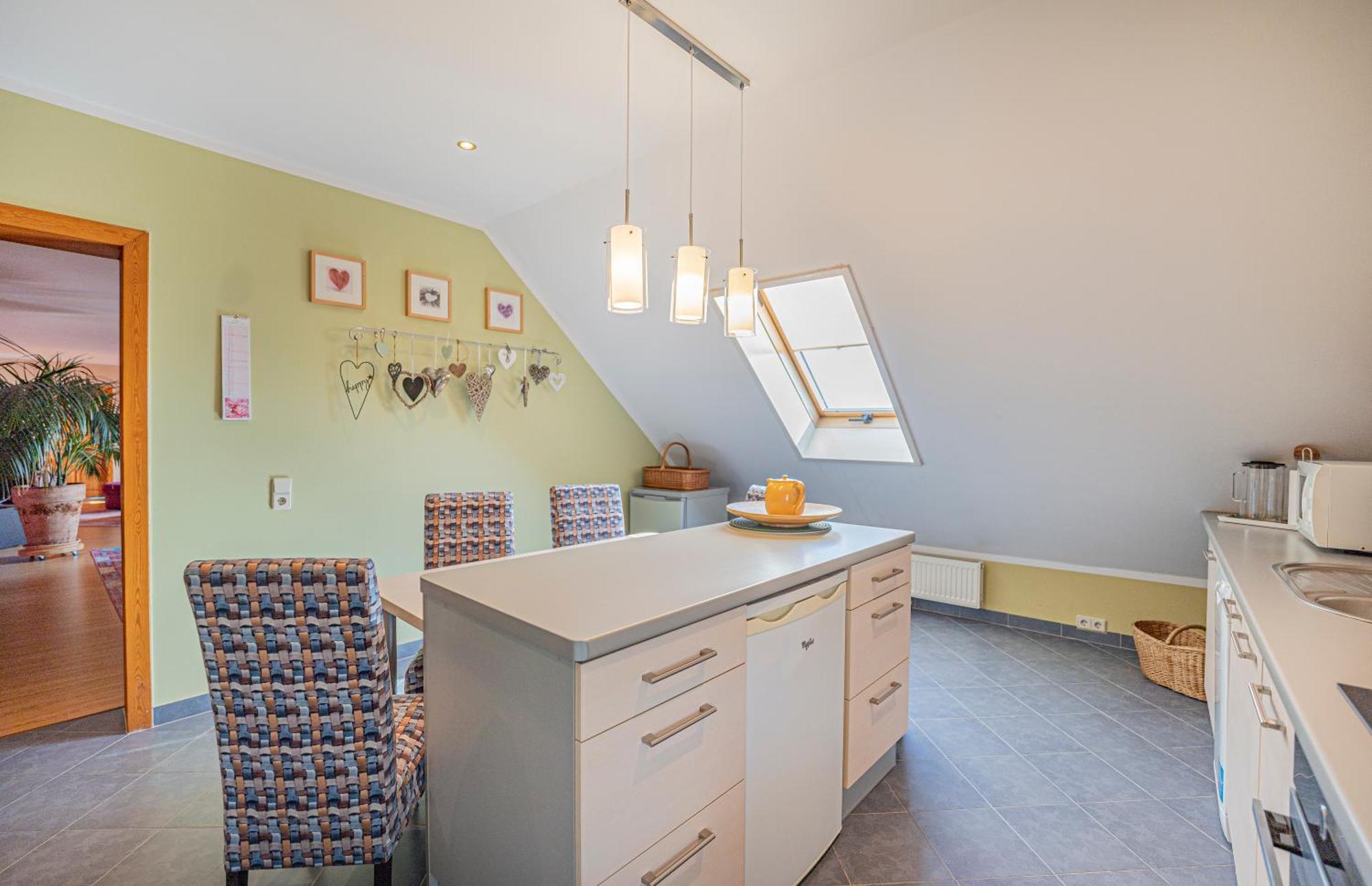 Dom Ogrodnika Appartement Jezow Sudecki Buitenkant foto